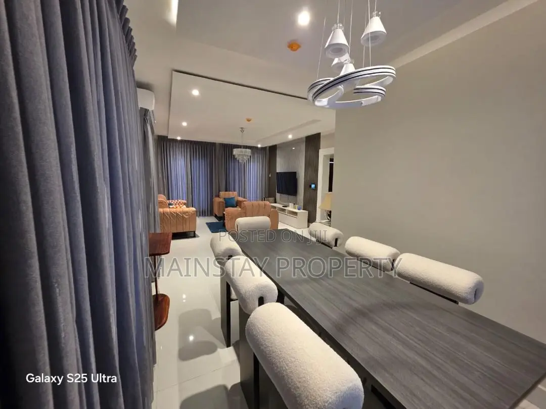 Furnished 5bdrm Townhouse / Terrace in Airport Residential Area