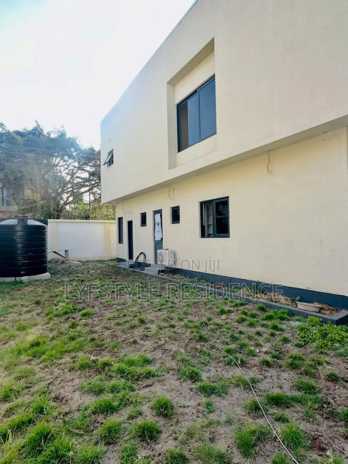 4bdrm House in Adjiringanor East, Boundary Road Area for sale
