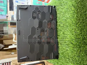 Laptop MSI Katana 15 24GB Intel Core i7 SSD 1T