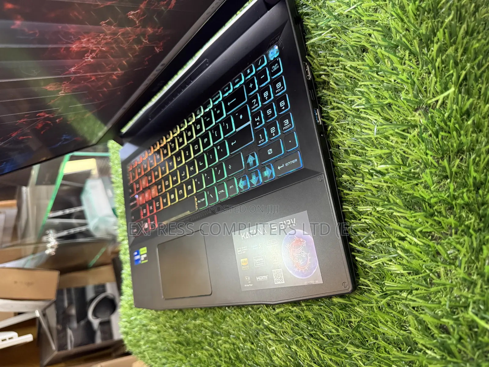 Laptop MSI Katana 15 24GB Intel Core i7 SSD 1T