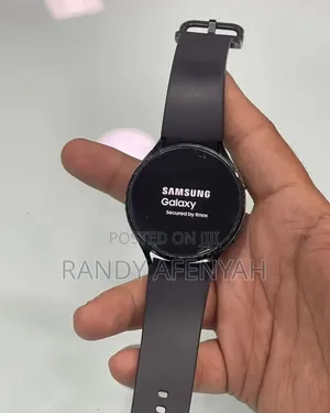 Samsung Galaxy Watch 4