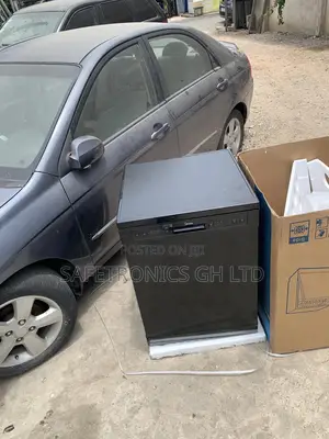 Grab Elegant Black Midea Inbuilt 12 Plate Dishwasher
