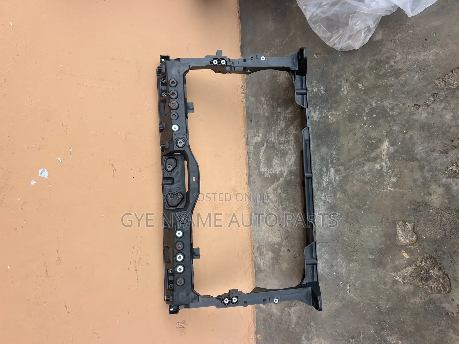 Honda Civic 2024 Radiator Support