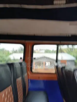 Mercedes-Benz Sprinter 2012 Orange