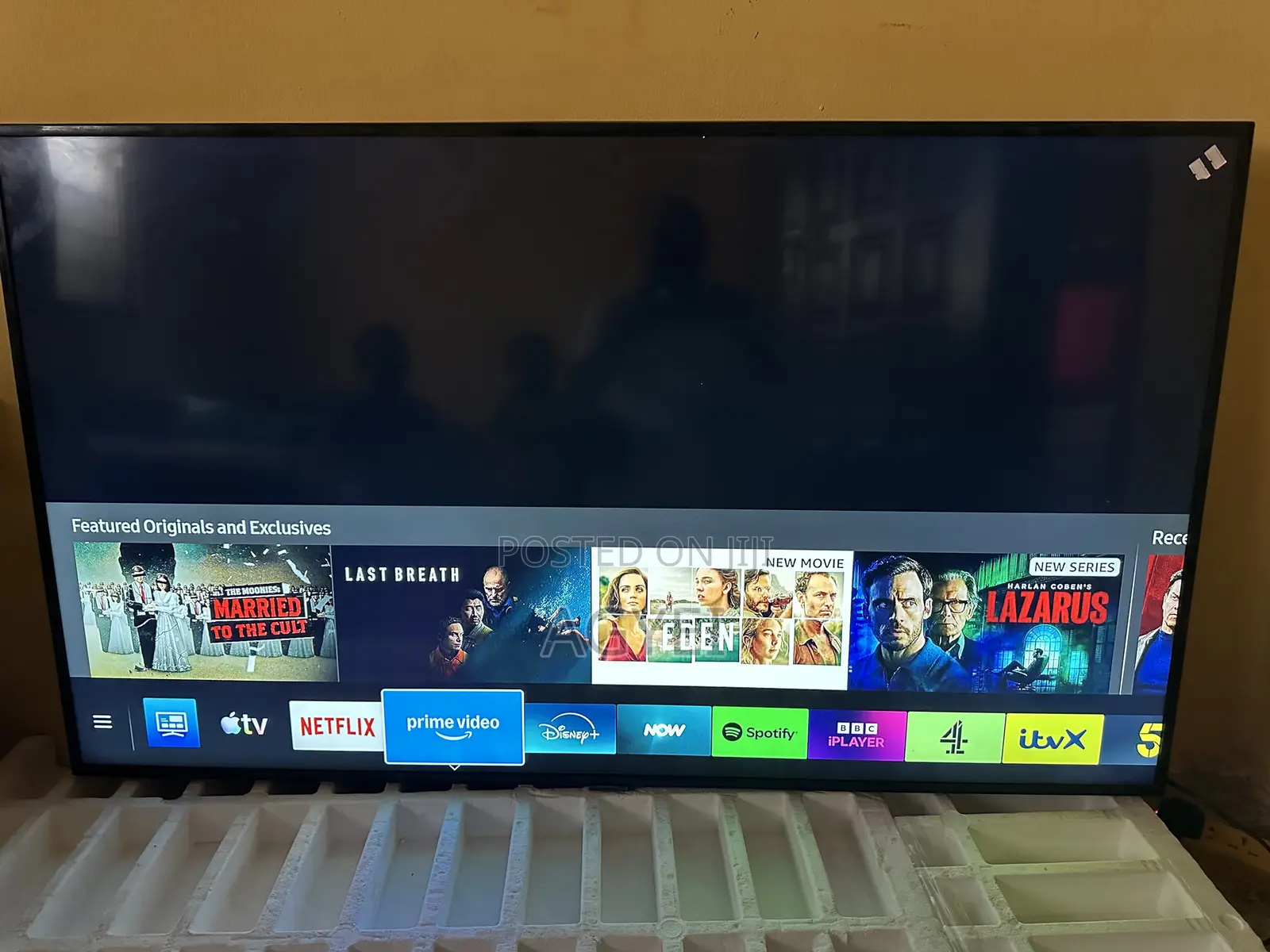 Samsung 55 Inches Smart Crystal Uhd