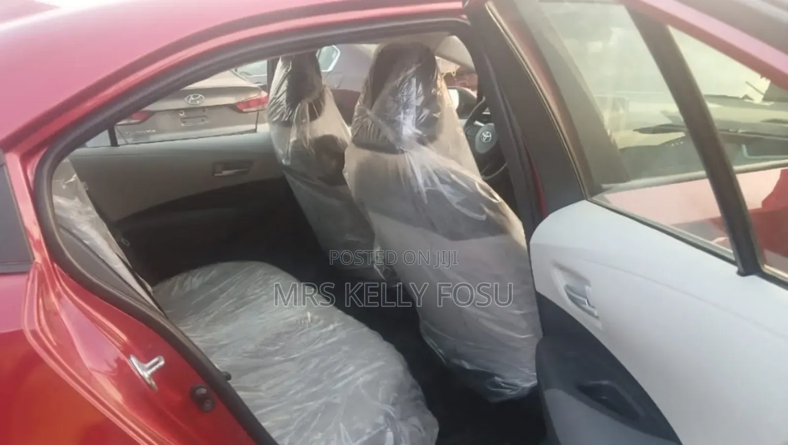 Toyota Corolla LE 2021 Red