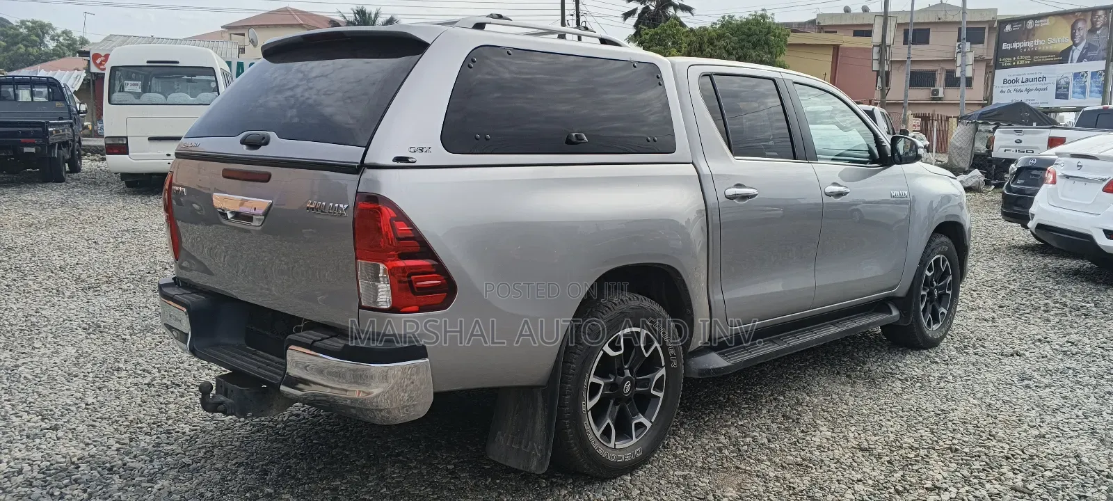 Toyota Hilux 2017 Gray