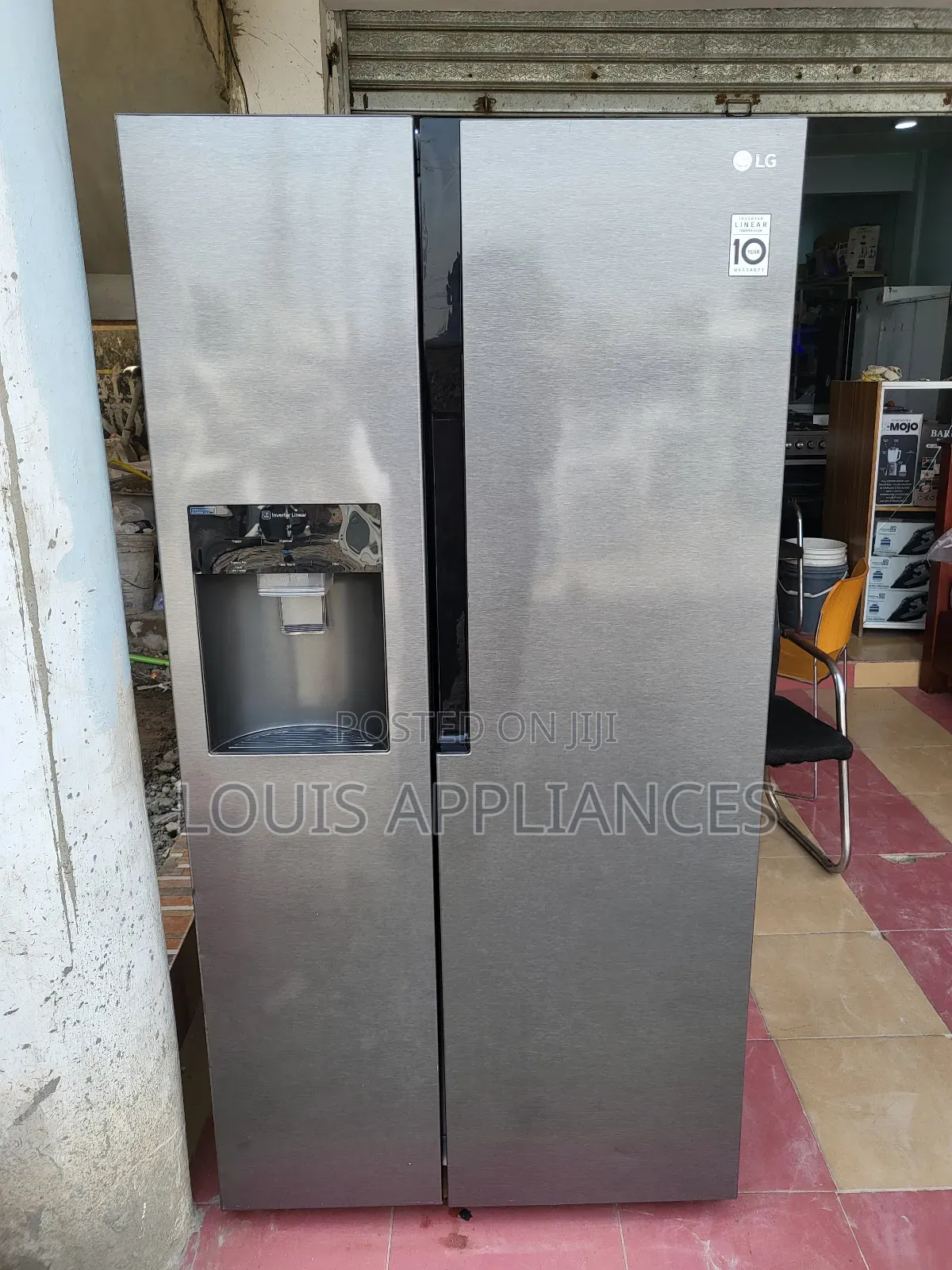 Neat Powerful Lg 500l Side-by-Side Refrigerator – Large Capacity.