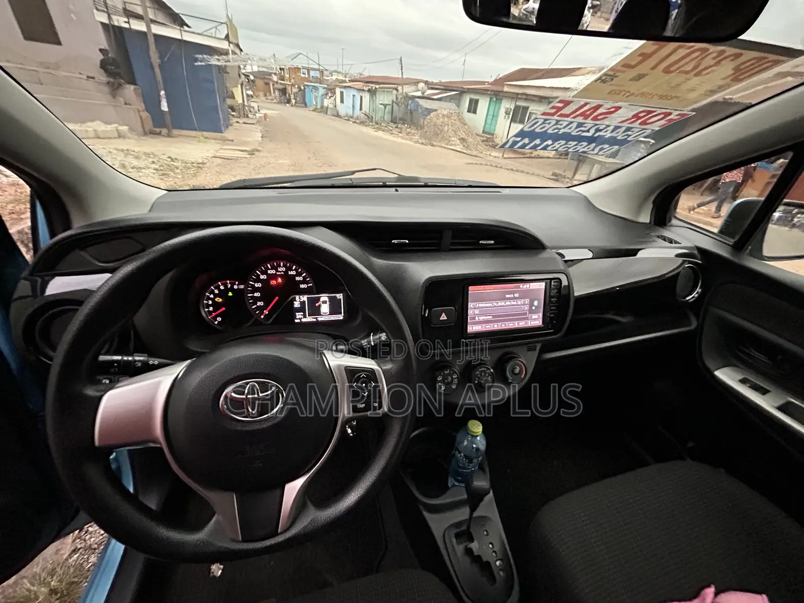 Toyota Vitz 1.3 AWD 3dr 2015 Blue