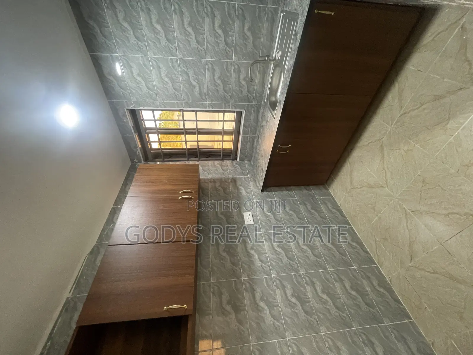 1bdrm Apartment in Tuba, Ga South Municipal for rent