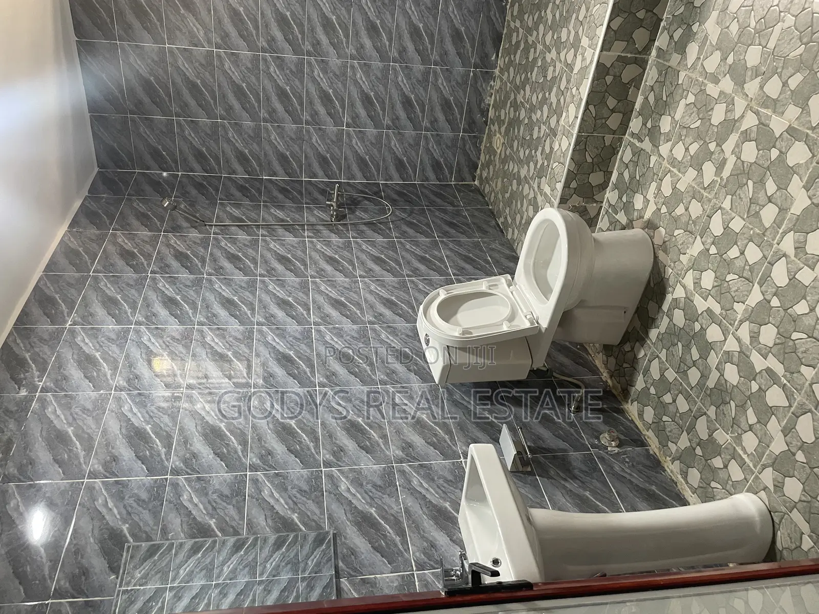 1bdrm Apartment in Tuba, Ga South Municipal for rent
