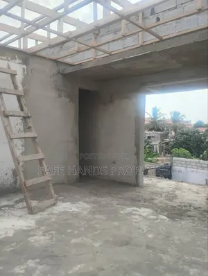 4bdrm House in Accra Metropolitan for sale