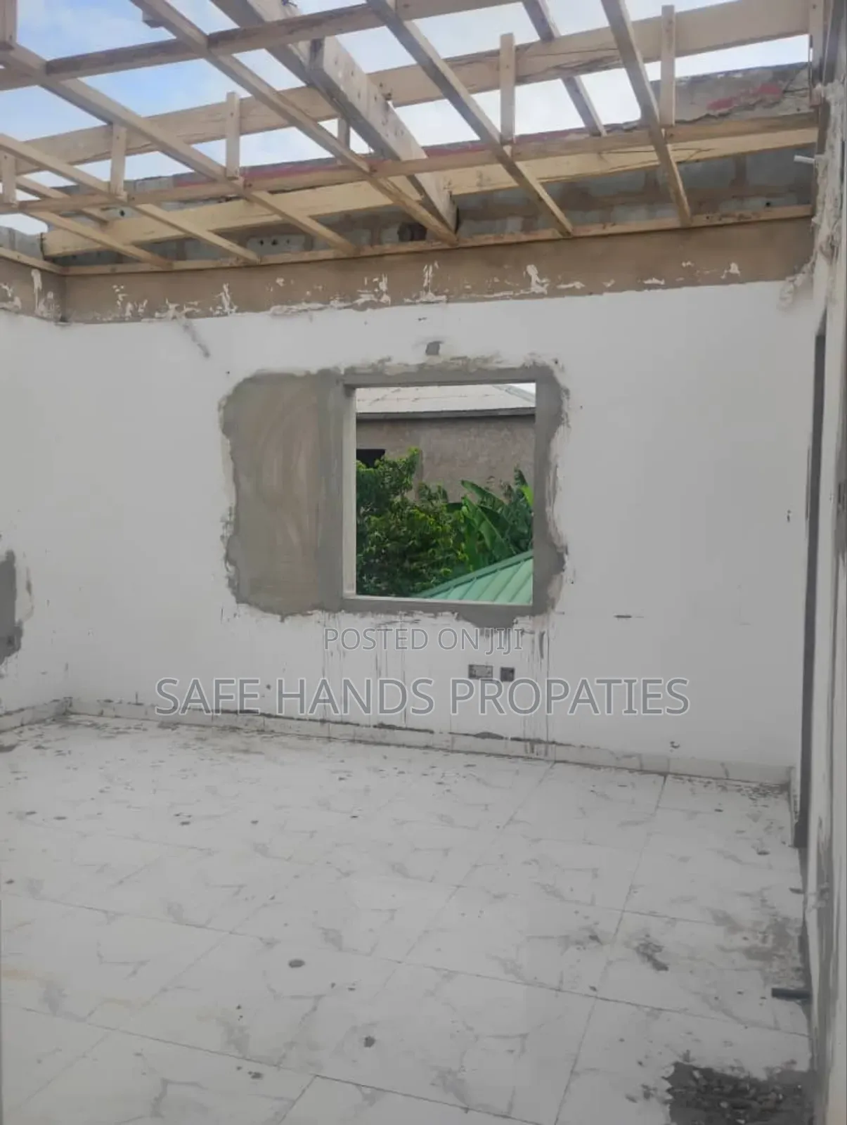 4bdrm House in Accra Metropolitan for sale