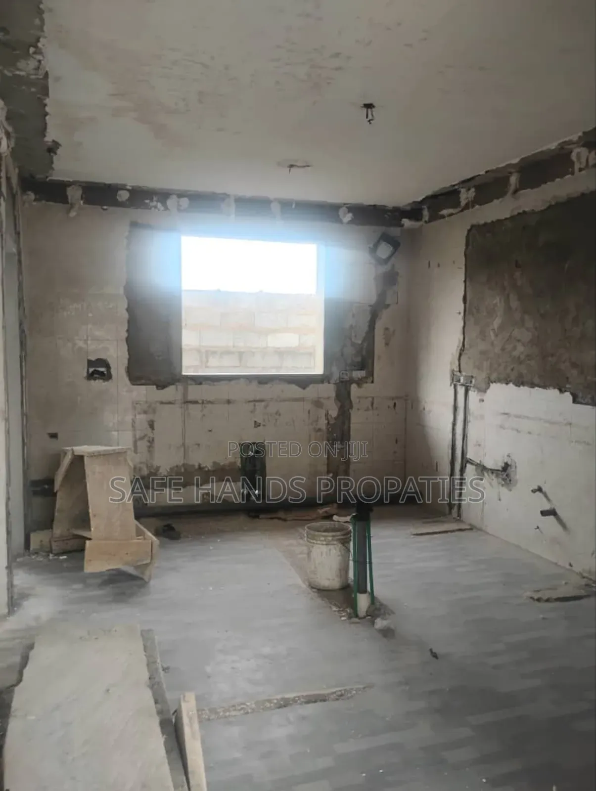 4bdrm House in Accra Metropolitan for sale