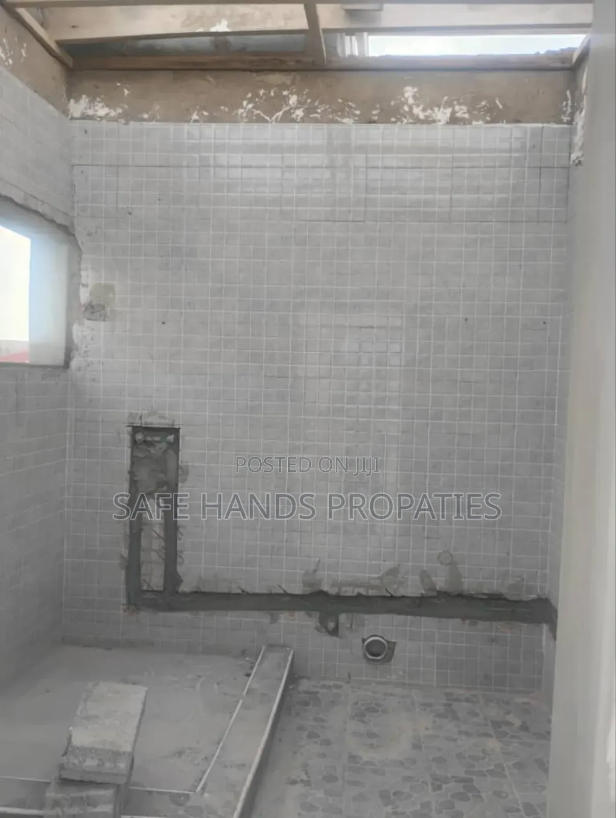 4bdrm House in Accra Metropolitan for sale