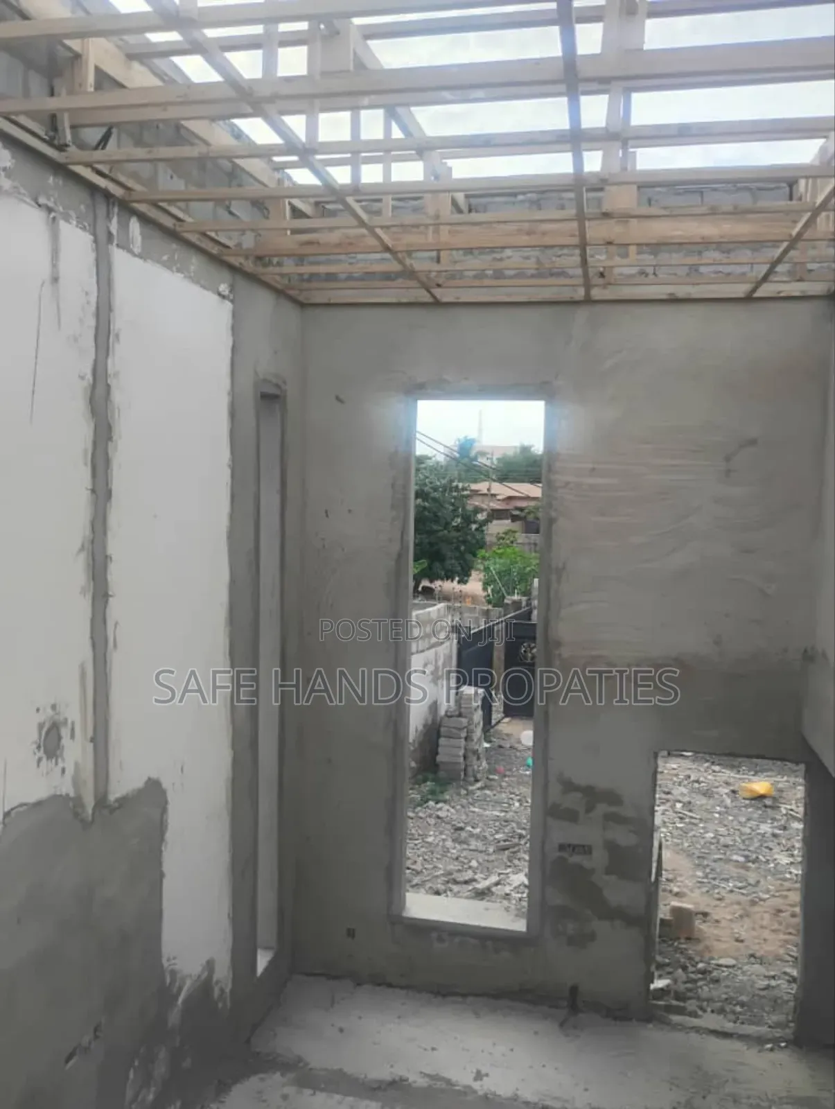 4bdrm House in Accra Metropolitan for sale