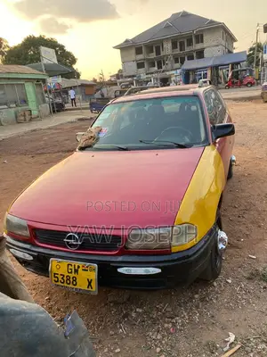 Opel Astra 1997 Red