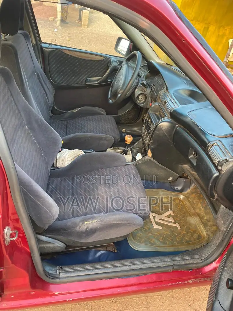 Opel Astra 1997 Red
