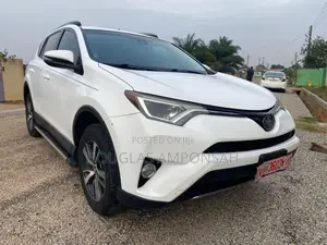 Toyota RAV4 2018 White