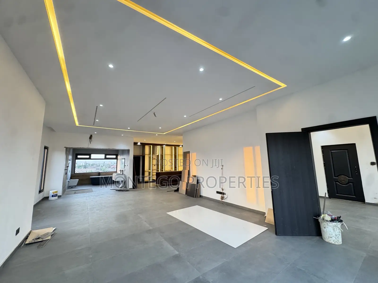 4bdrm House in East Legon, Adjiriganor for sale