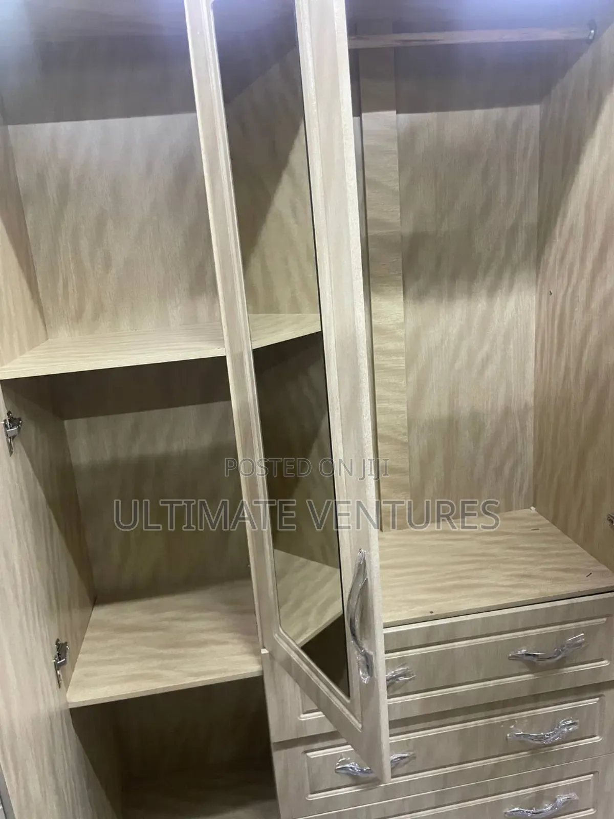 Affordable Modern Wardrobe 3 in 1