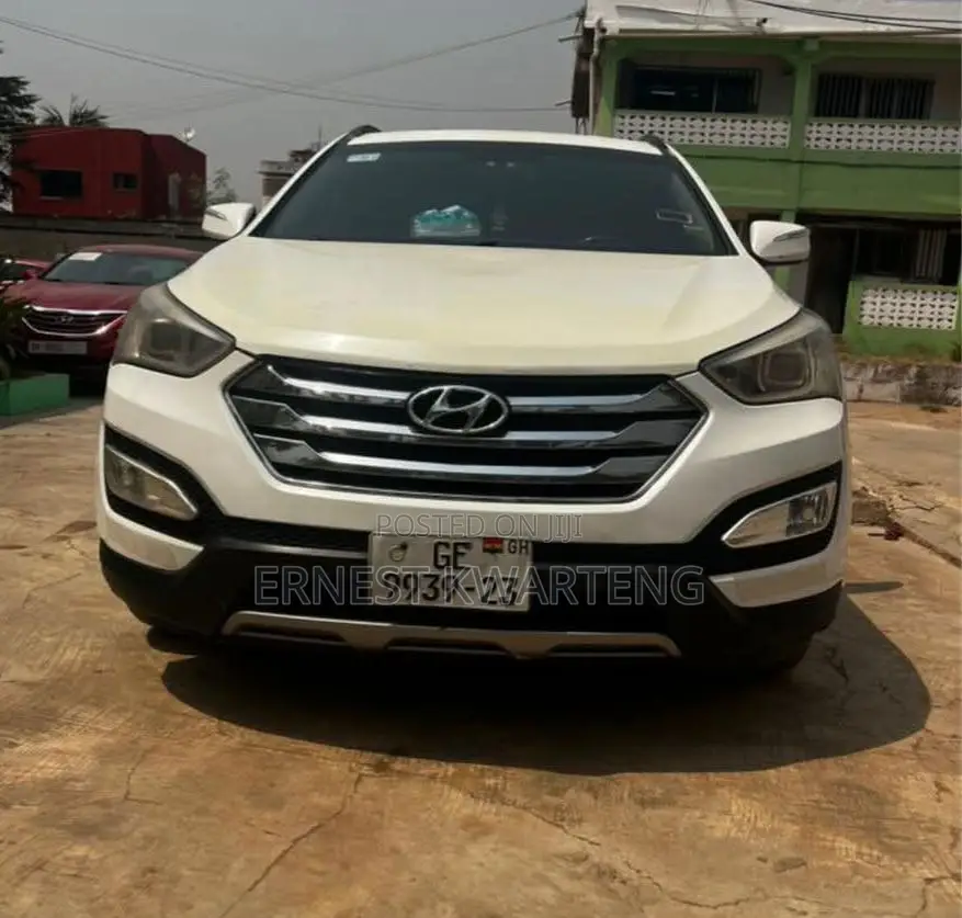 Hyundai Santa Fe 2014 White