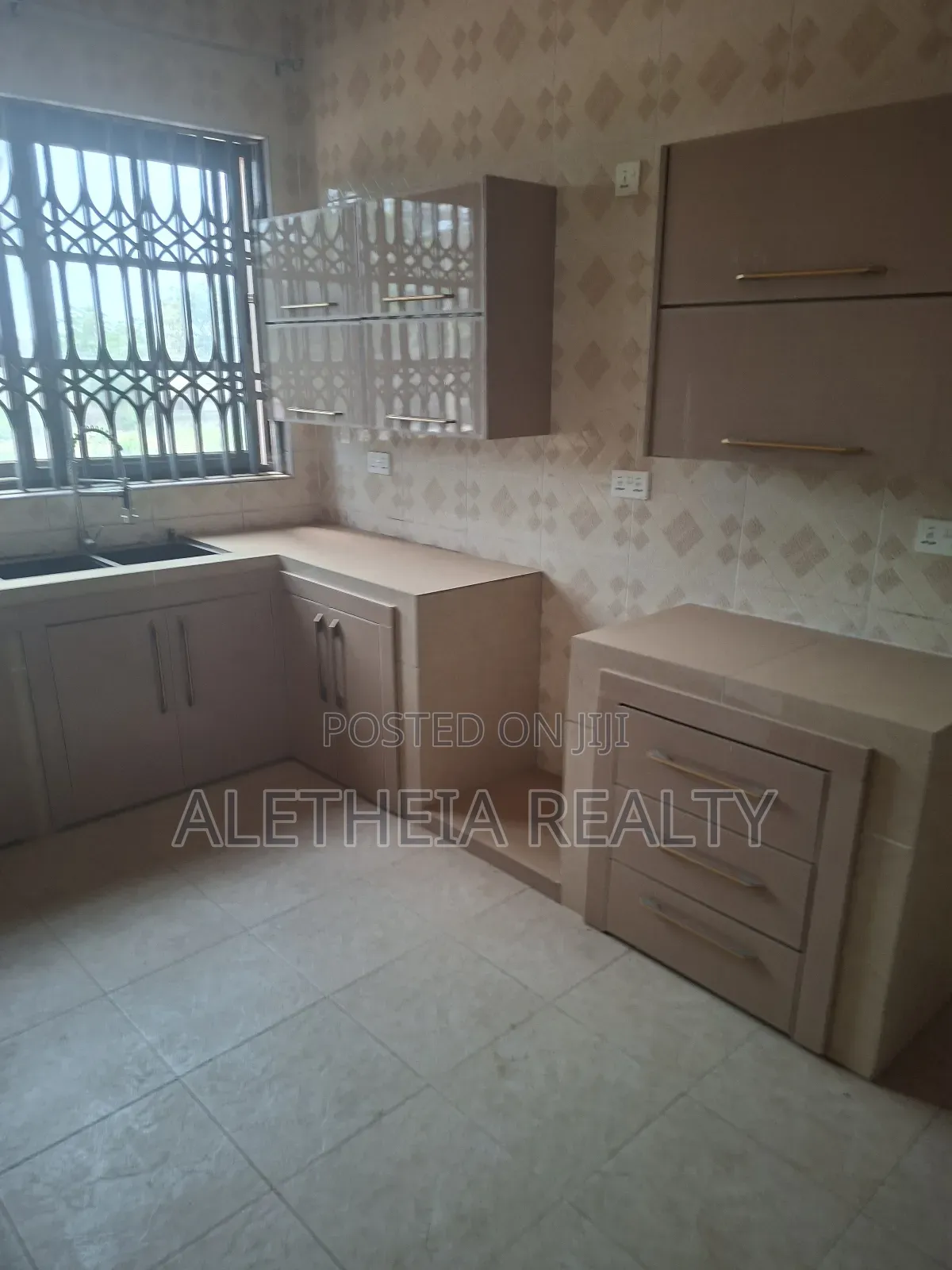 2bdrm Apartment in Frafraha for rent