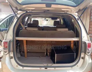Toyota Fortuner 2015 Gold