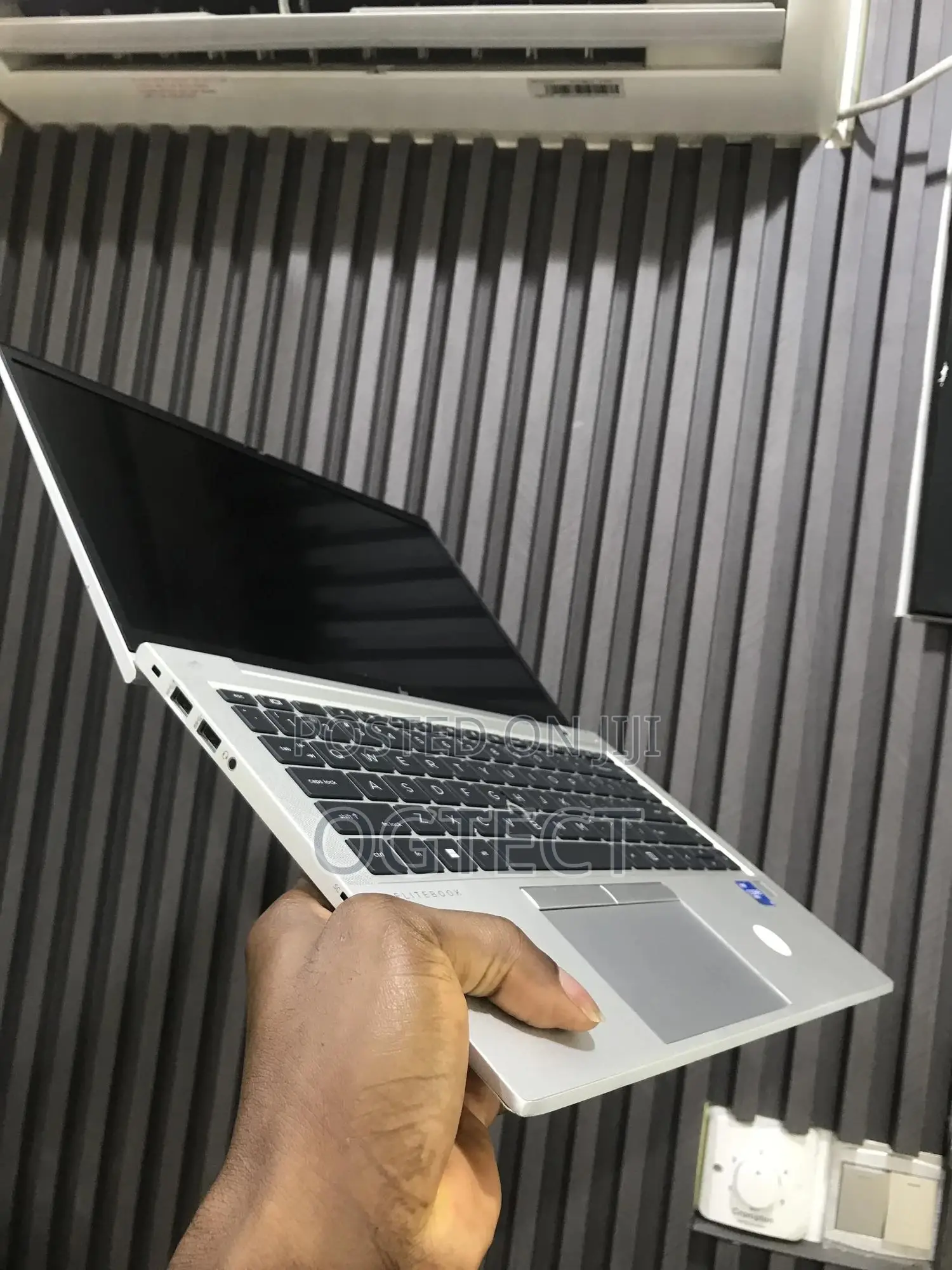 Laptop HP EliteBook 840 G8 8GB Intel Core i5 SSD 256GB