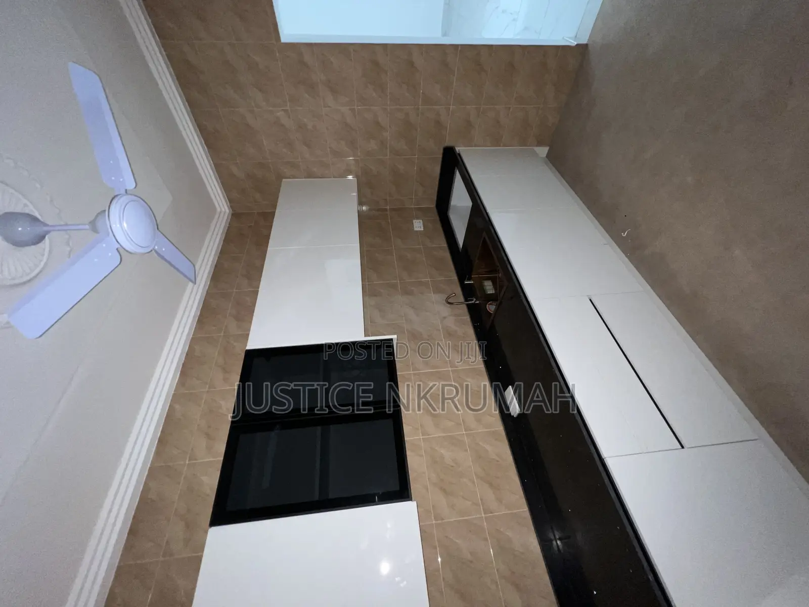 1bdrm Apartment in Mr Justice Estate, Top Base for rent