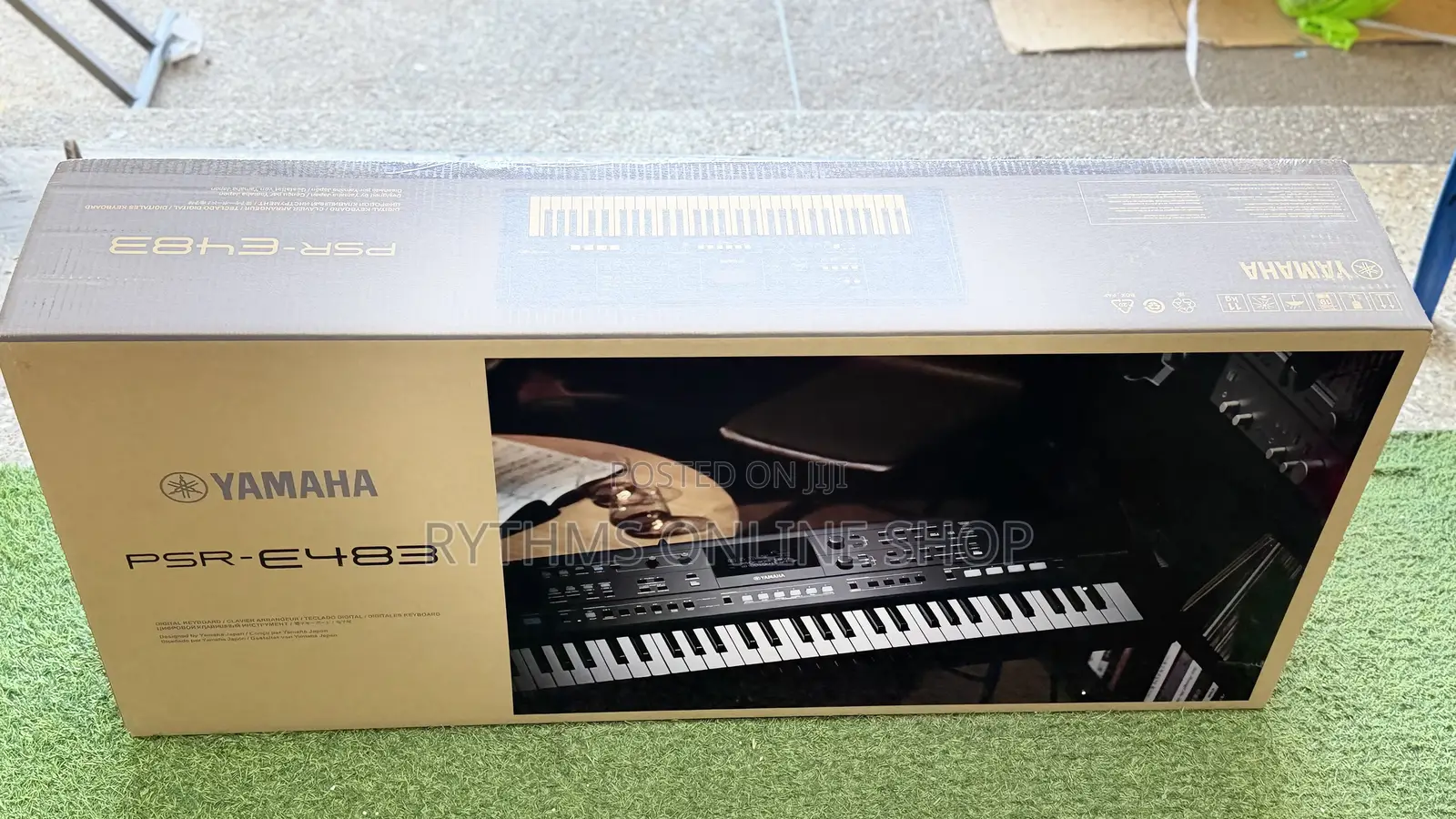 Yamaha PSR-E483 Keyboard