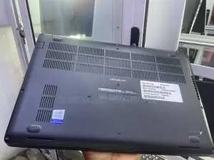 Laptop Dell Latitude 5400 8GB Intel Core i5 SSD 256GB