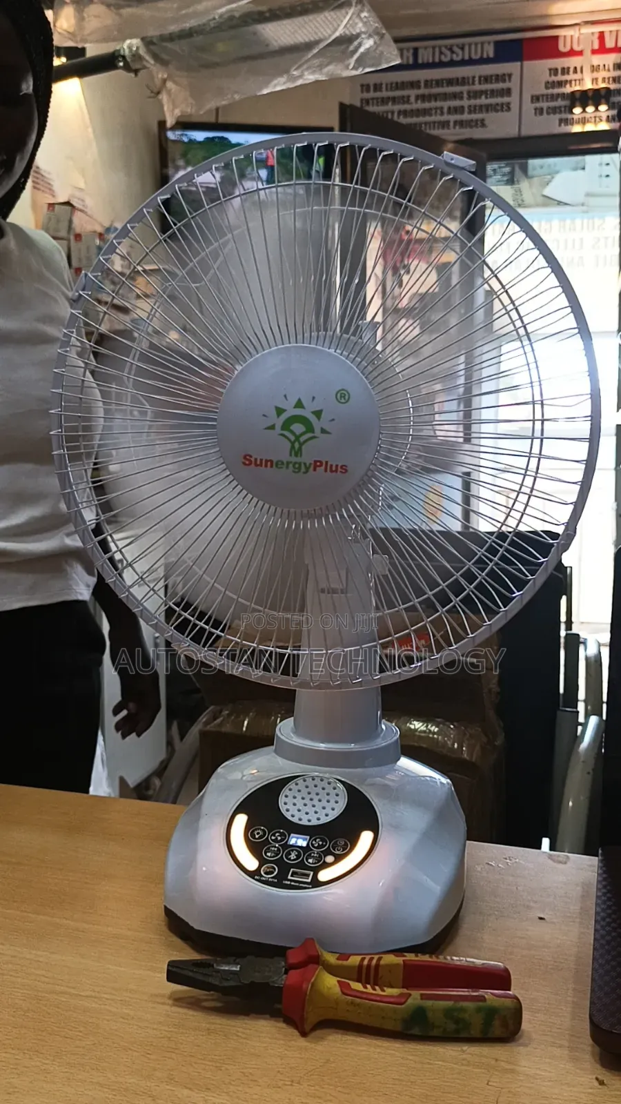 Solar Table Top Fan