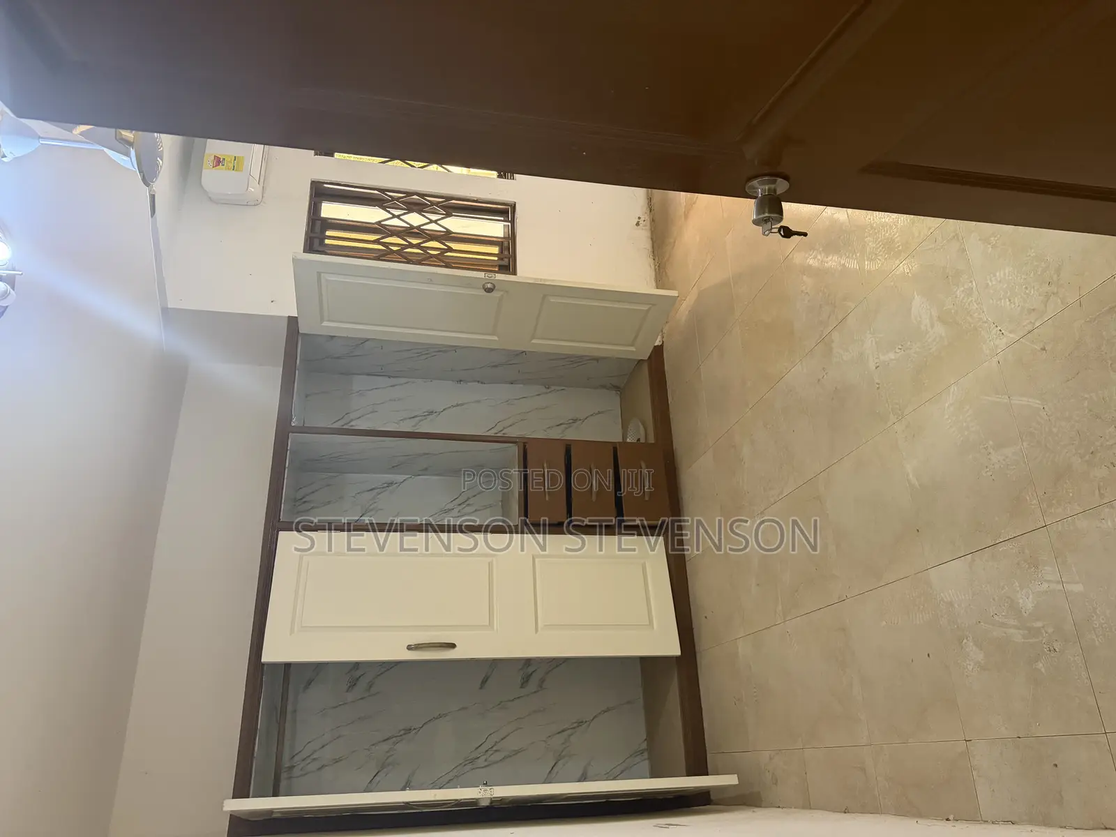 6bdrm House in Hfc, Spintex for sale