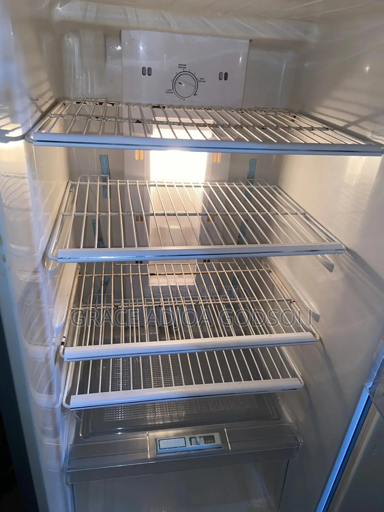 Lg Refrigerator 290litres