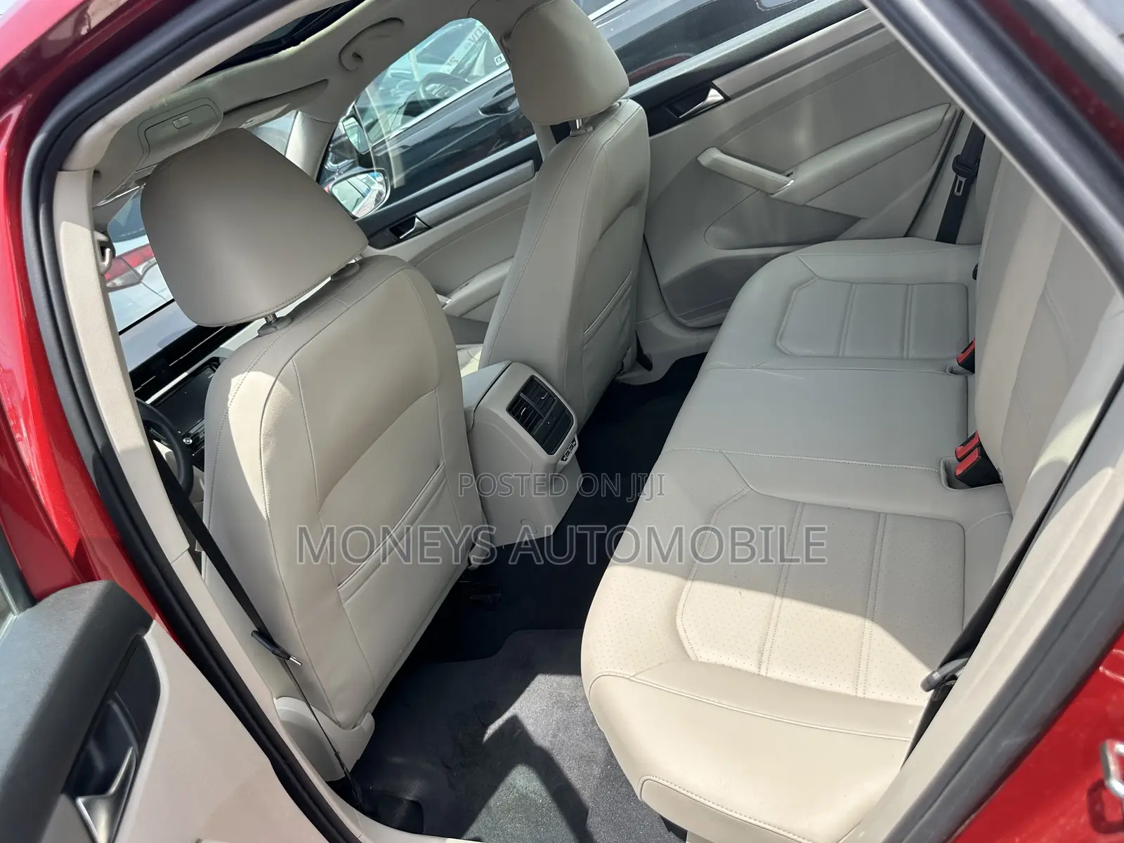 Volkswagen Passat 2020 Red