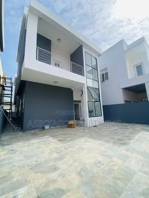 4bdrm Duplex in Manet Junction, Spintex for sale
