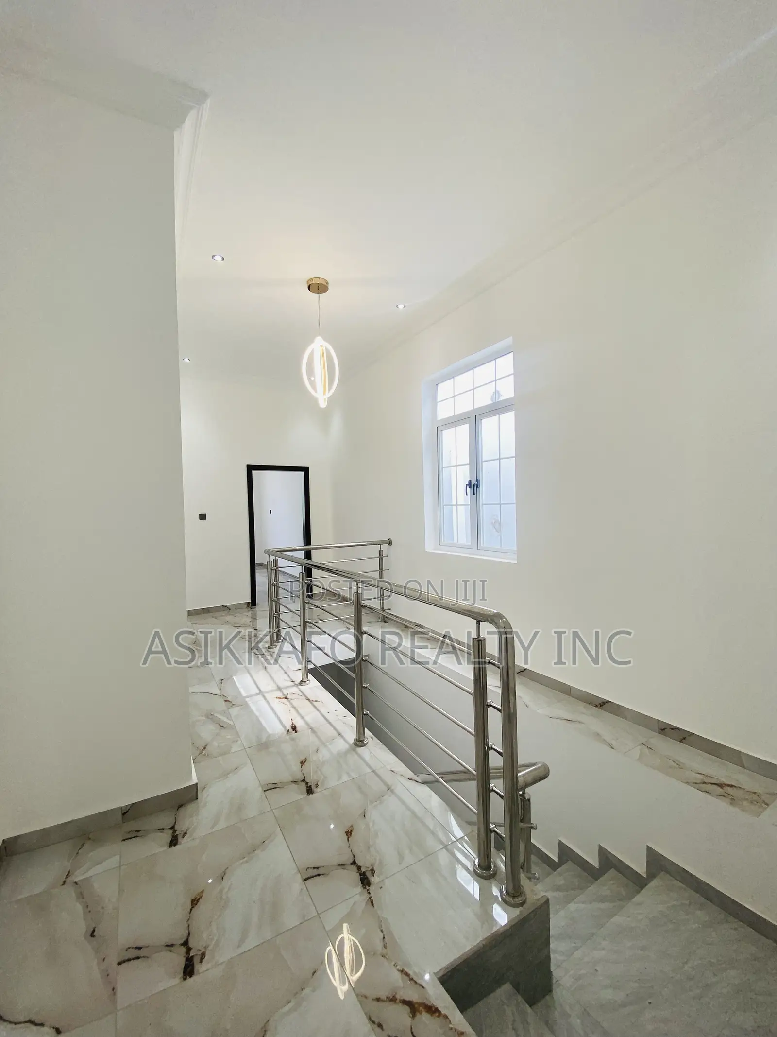 4bdrm Duplex in Manet Junction, Spintex for sale