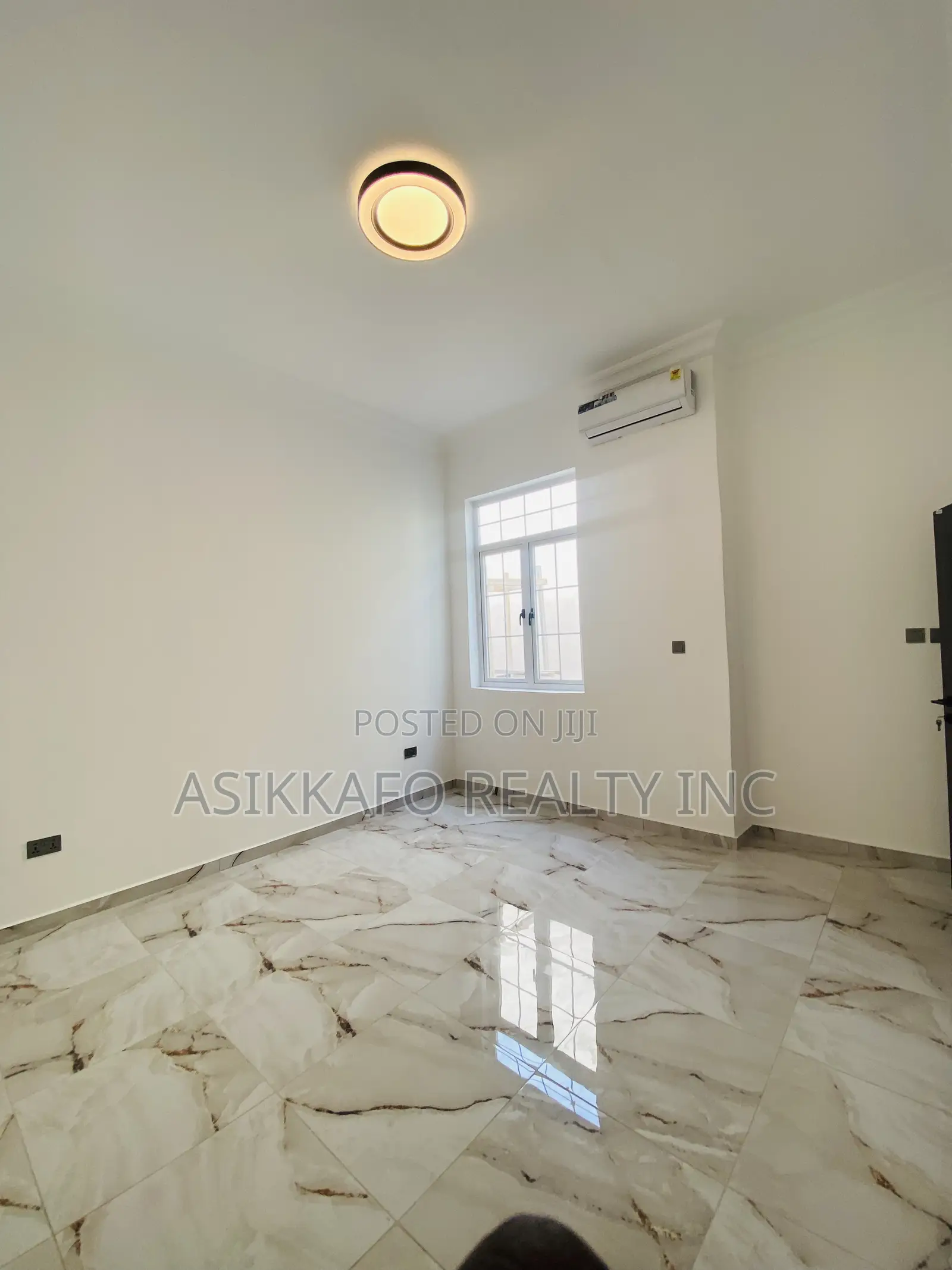 4bdrm Duplex in Manet Junction, Spintex for sale