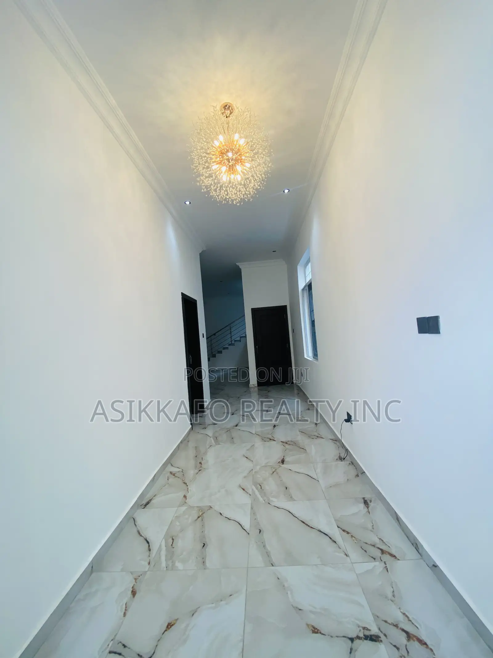 4bdrm Duplex in Manet Junction, Spintex for sale