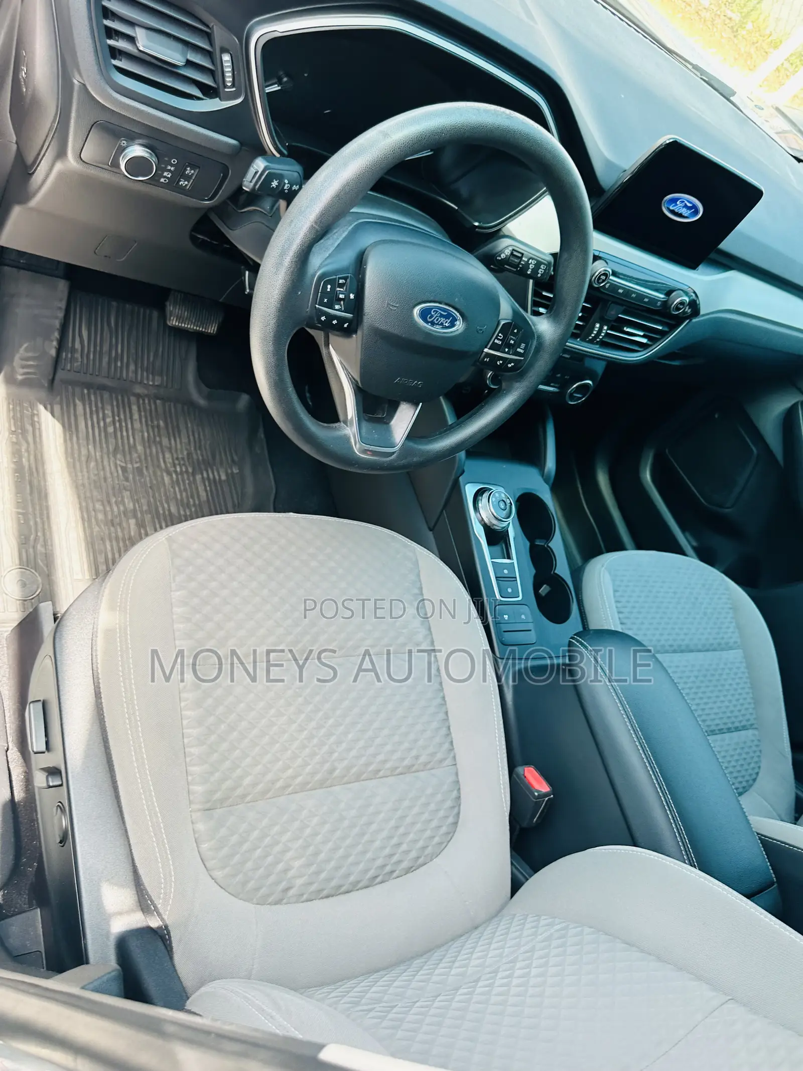 Ford Escape 2021 Silver