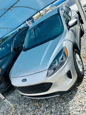 Ford Escape 2021 Silver