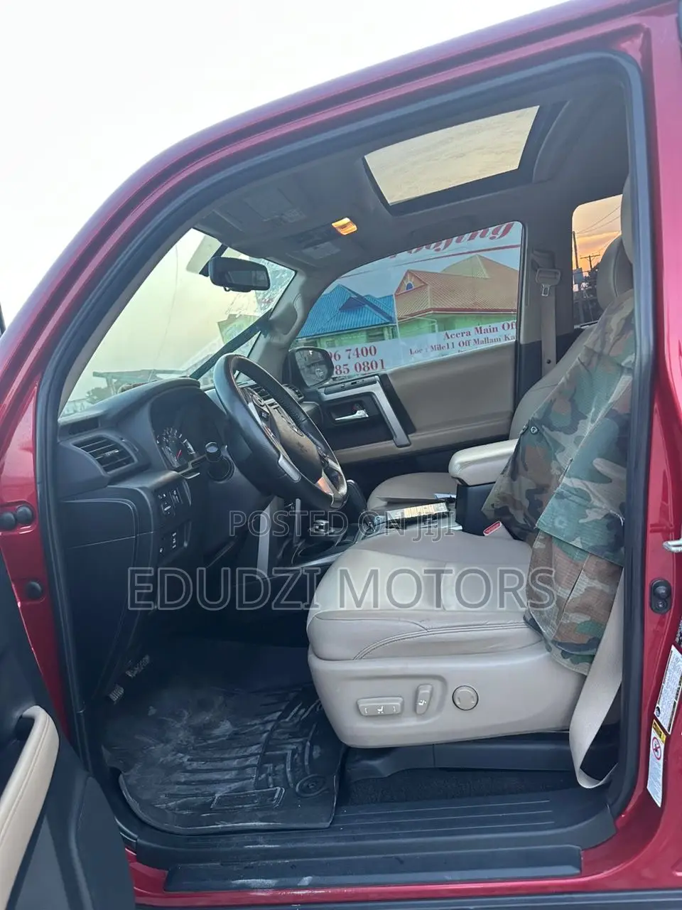 Toyota 4-Runner SR5 Premium 4dr 4x4 (4.0L 6cyl 5A) 2016 Red