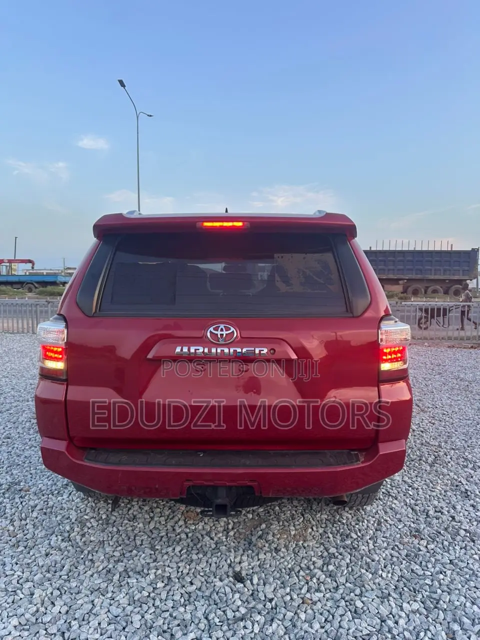 Toyota 4-Runner SR5 Premium 4dr 4x4 (4.0L 6cyl 5A) 2016 Red