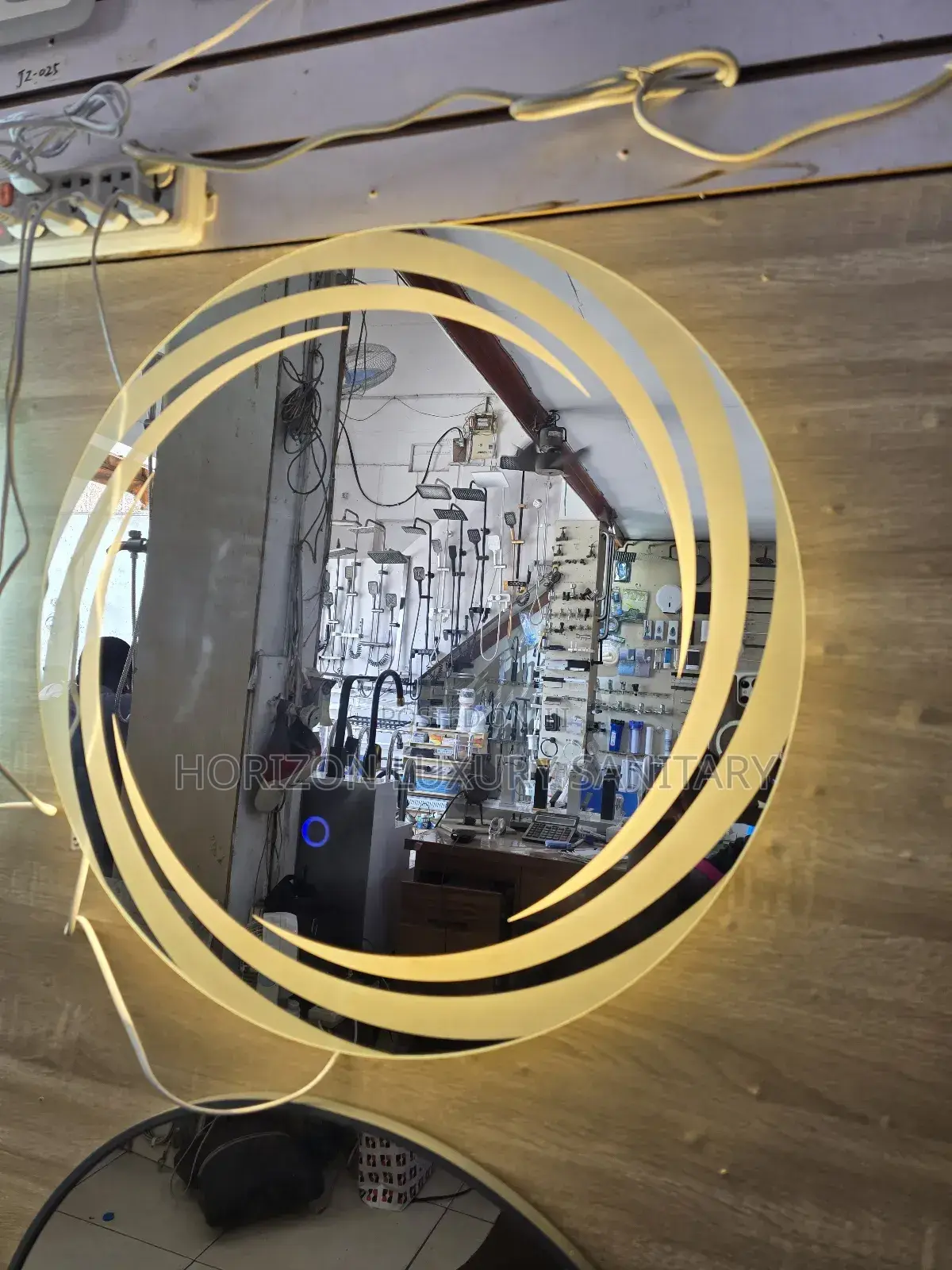 Exquisite Round Led Mirrors