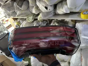 Tundra 2022 Tail Light 5 Wires
