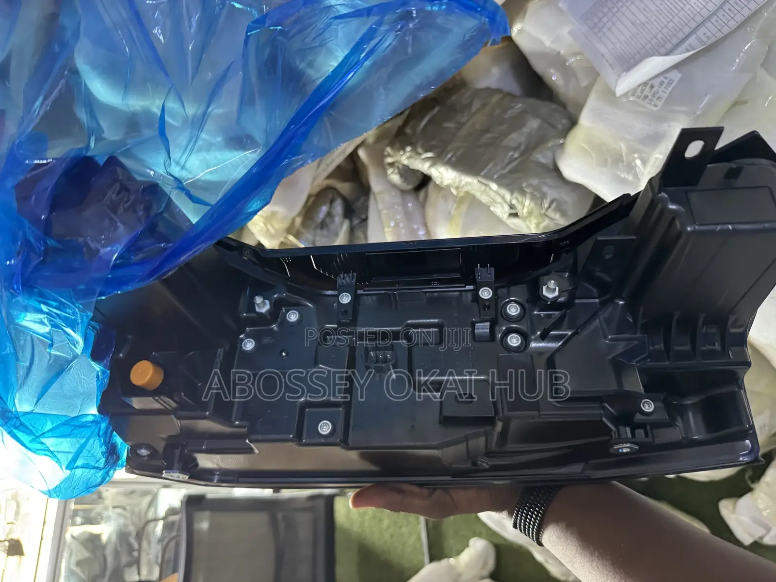 Tundra 2022 Tail Light 5 Wires