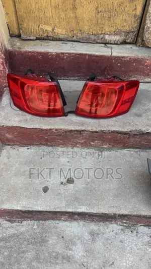 Volkswagen Jetta Taillight 2011,2012,2013,2014,2015,2016