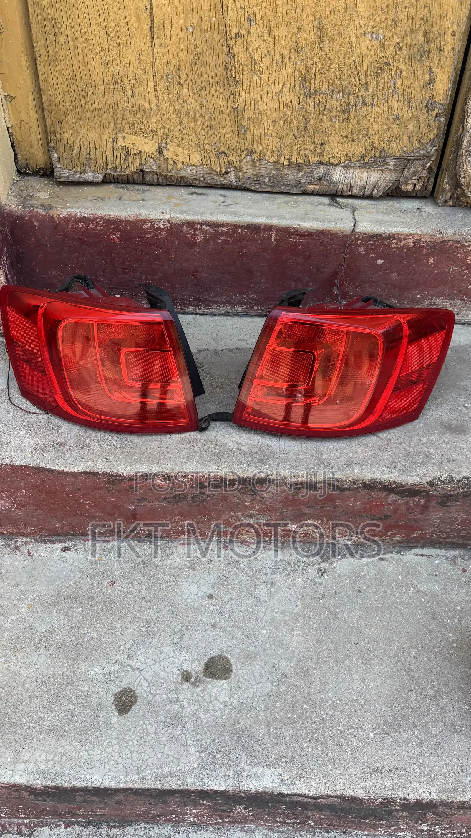 Volkswagen Jetta Taillight 2011,2012,2013,2014,2015,2016