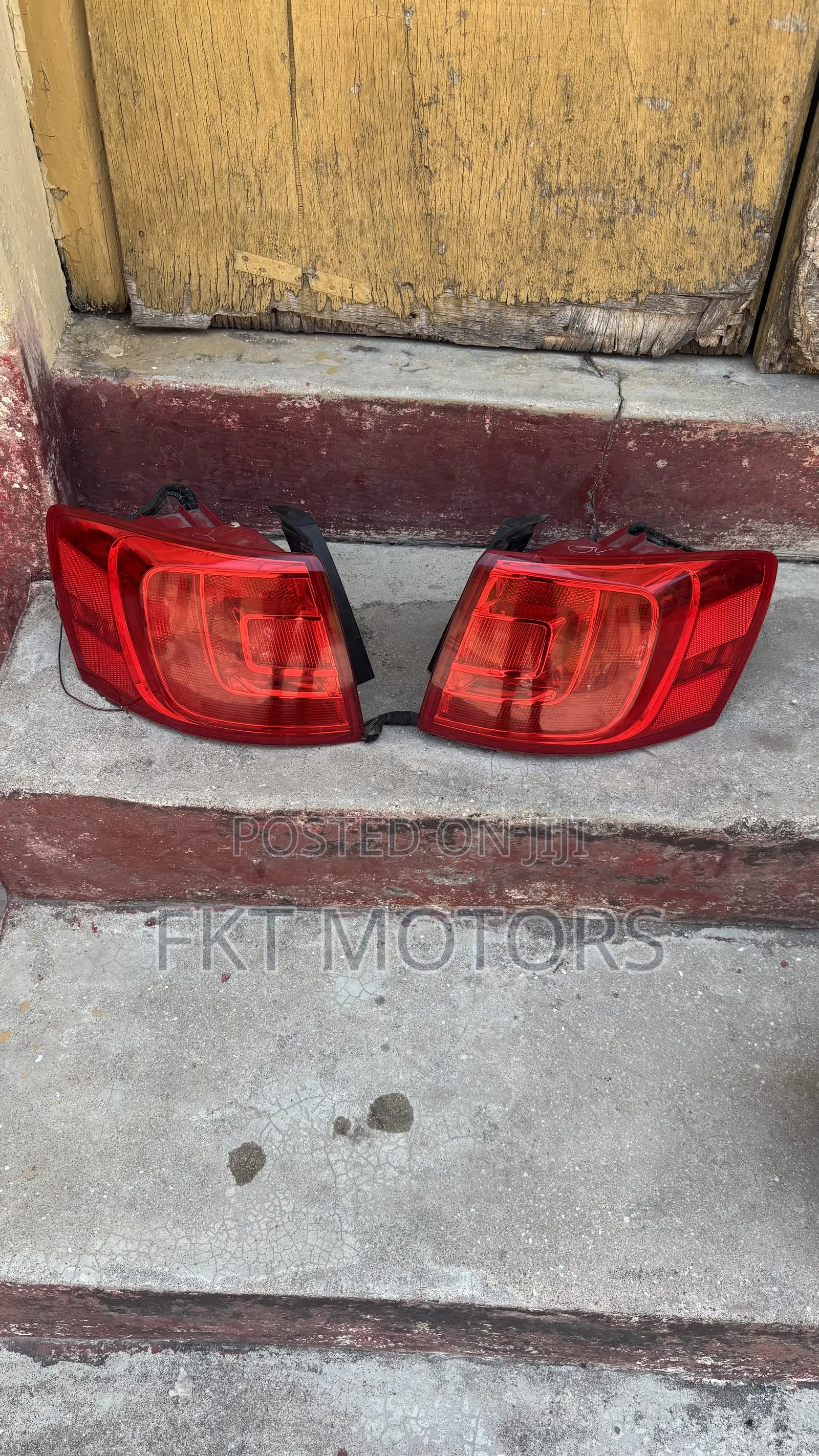 Volkswagen Jetta Taillight 2011,2012,2013,2014,2015,2016